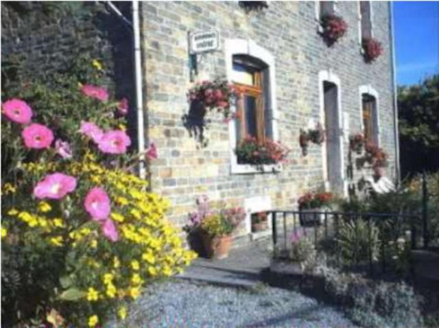 Bed and Breakfast Les Vieilles Pierres Comblain-au-Pont Pokoj fotografie